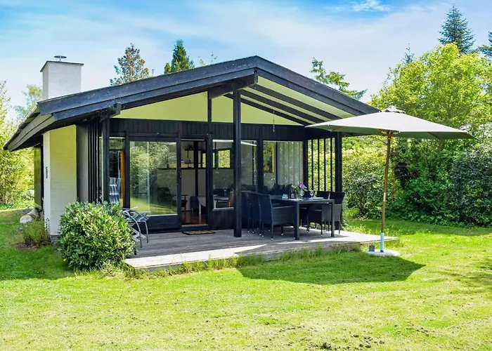 Hébergement de vacances With Fireplace I Dronningmølle